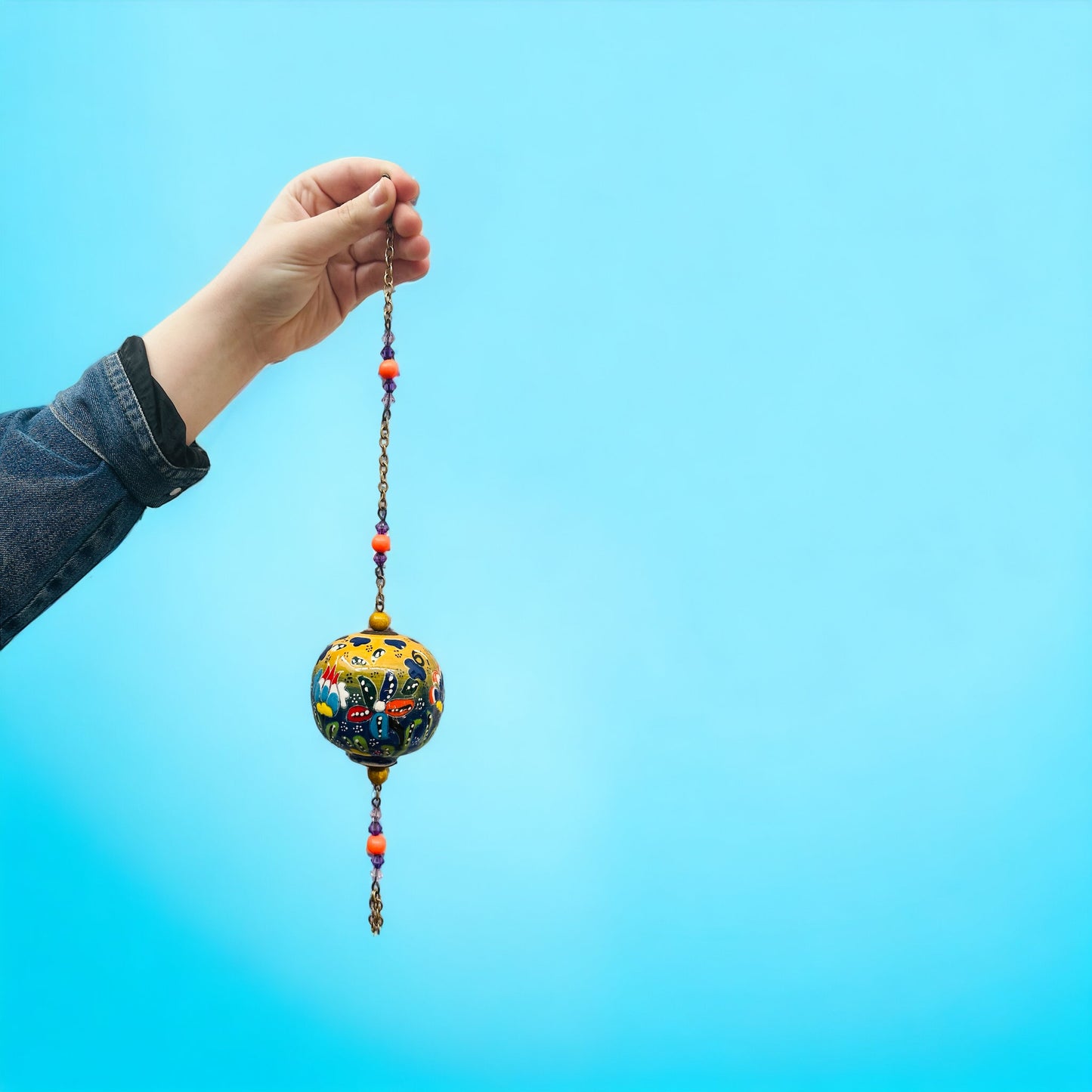 Turkish Ceramic Hanging Bauble #040