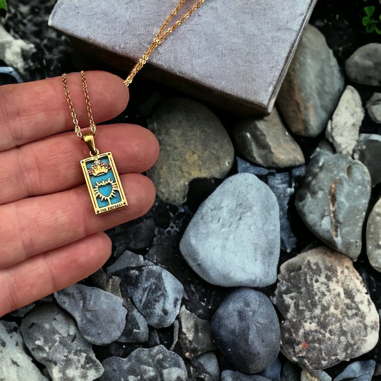 Tarot Card Pendant - The Empress