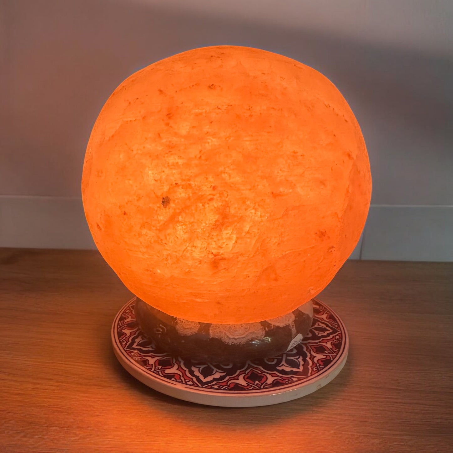 Himalayan moon Salt lamp