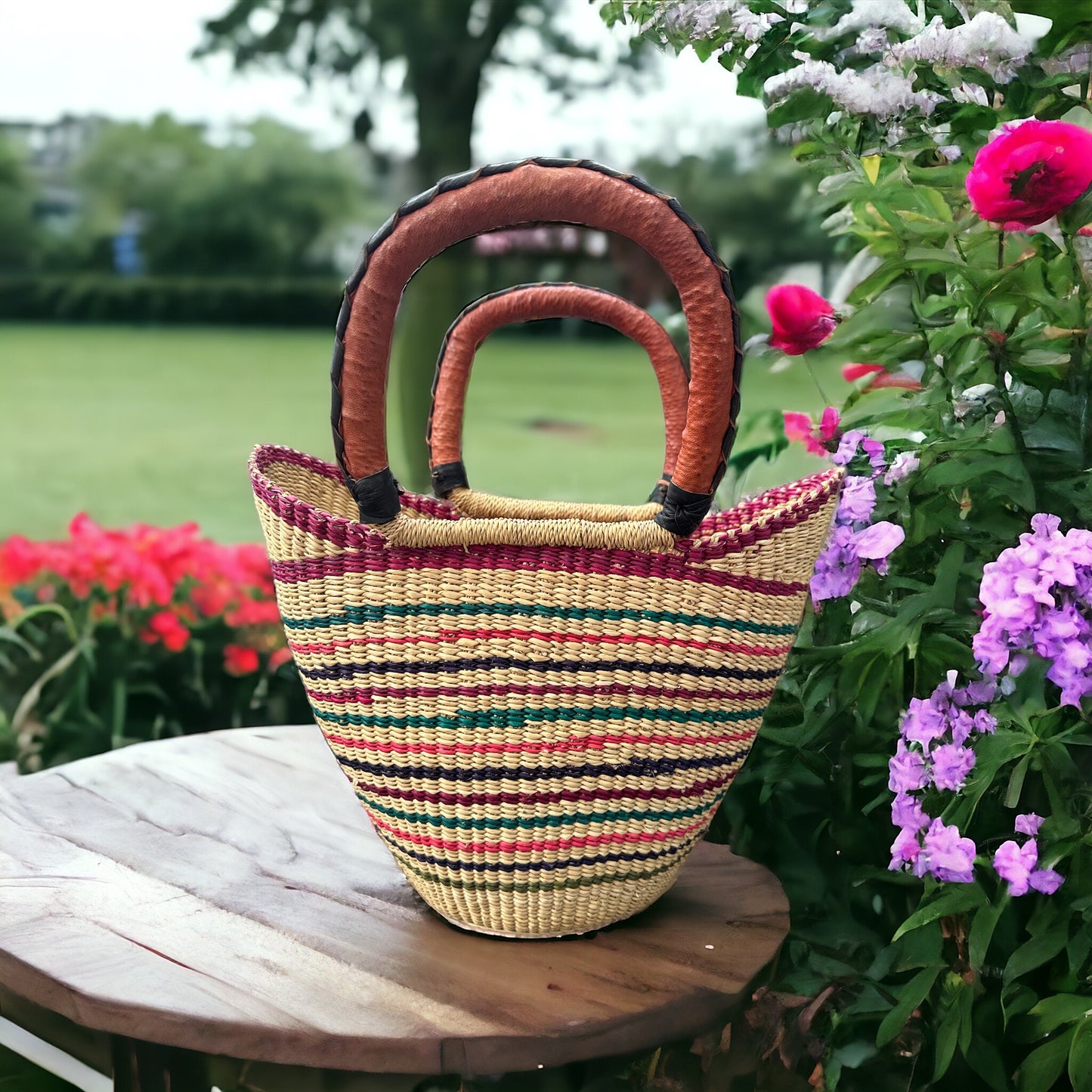 African Basket U shopper  ~ Small 71💛