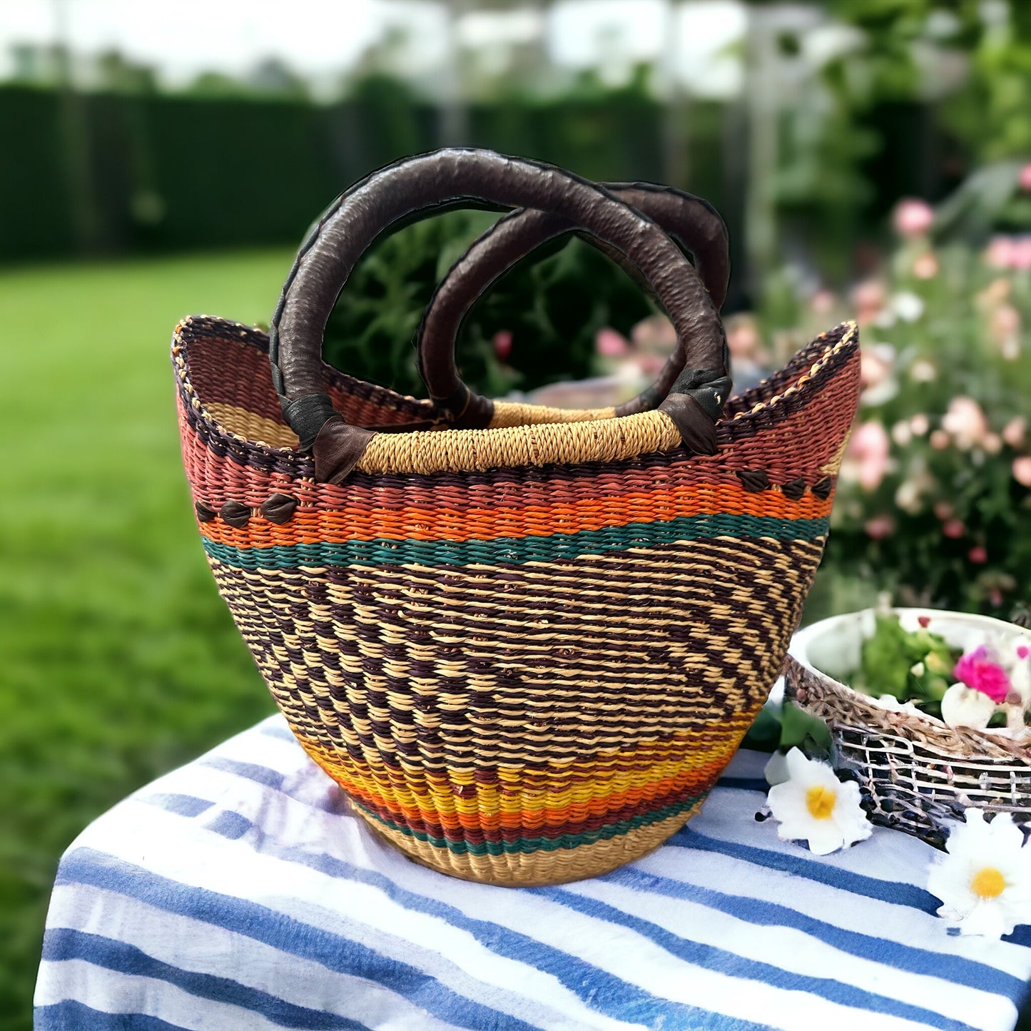 African Basket U shopper ~small /medium #76