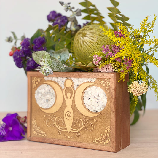 Wooden jewellery box Rainbow Moonstone with Moon Goddess